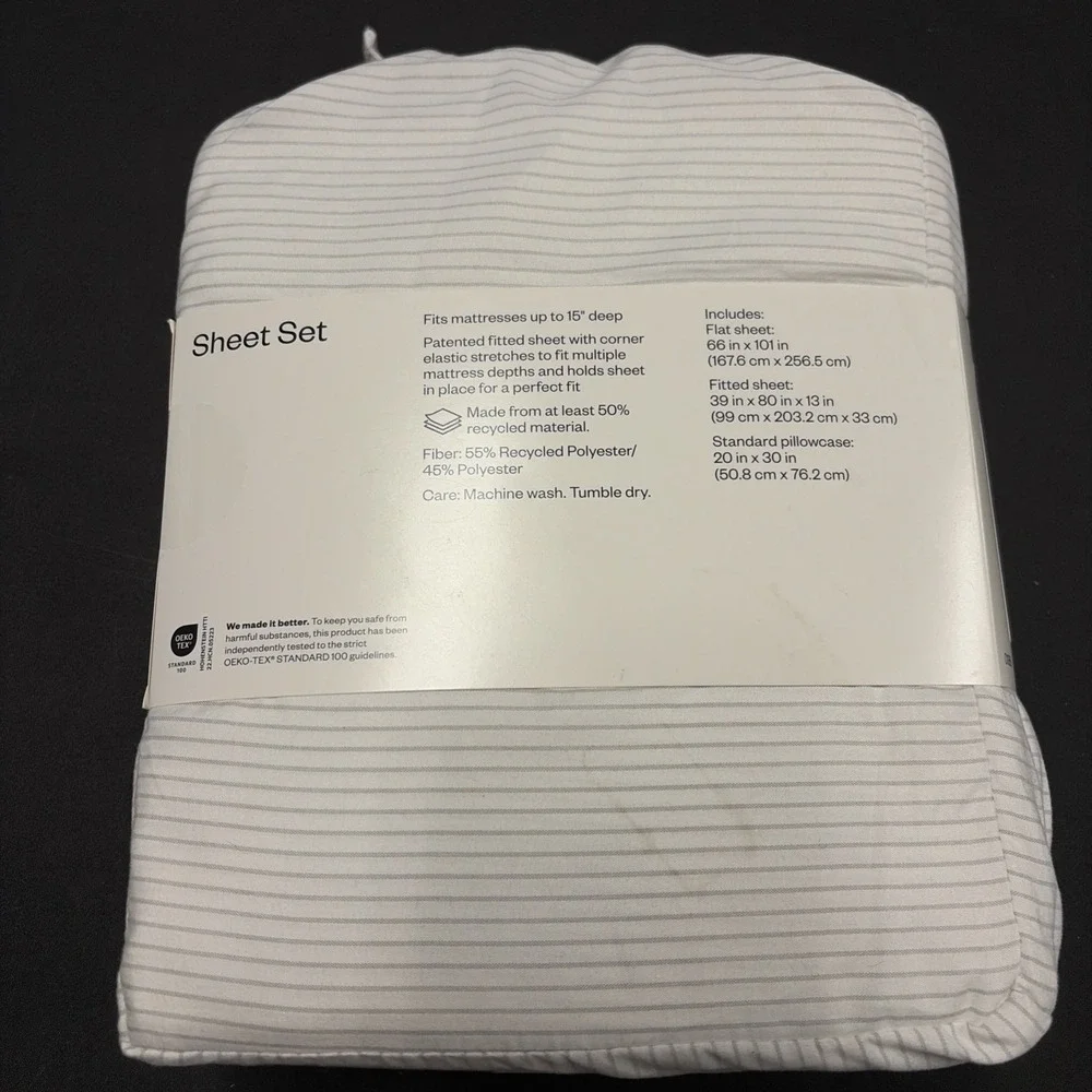 Room Essentials Twin Or XL Twin Size Bed Sheet Set, White W Gray Stripes 20621